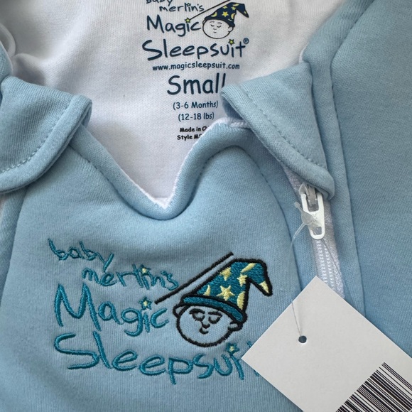 Baby Merlin's Magic Merlin Sleepsuit! - Picture 3 of 3